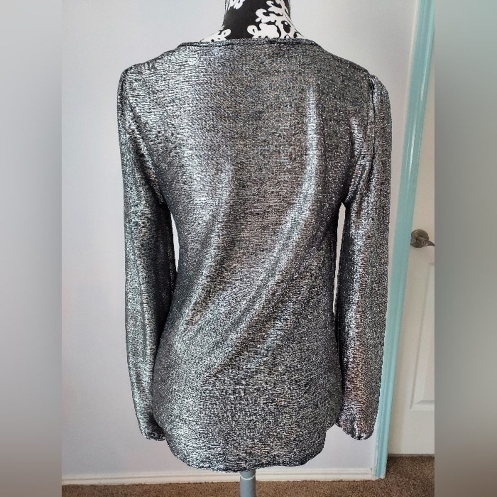 INC Metallic Top Womens size S Silver Round Neck Long Sleeve Twisted Hem - Picture 9 of 16